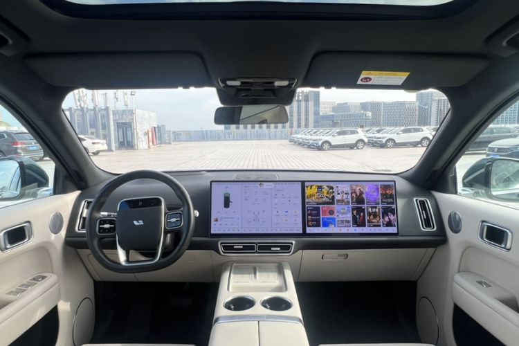 Used Li Auto L9 2024 Ultra Model Interior 3
