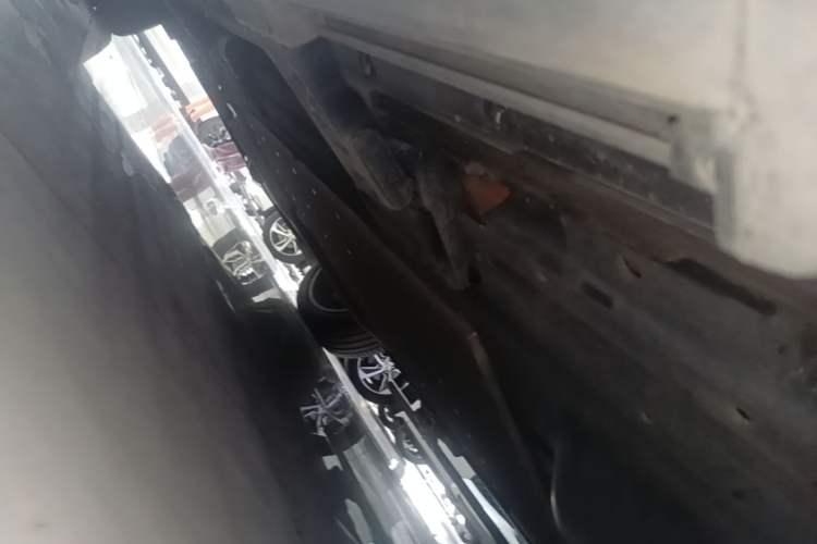 Used Li Auto L9 2024 Ultra Model Left Side Sill