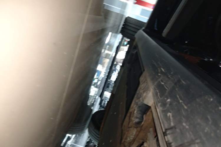 Used Li Auto L9 2024 Ultra Model Left Side Sill