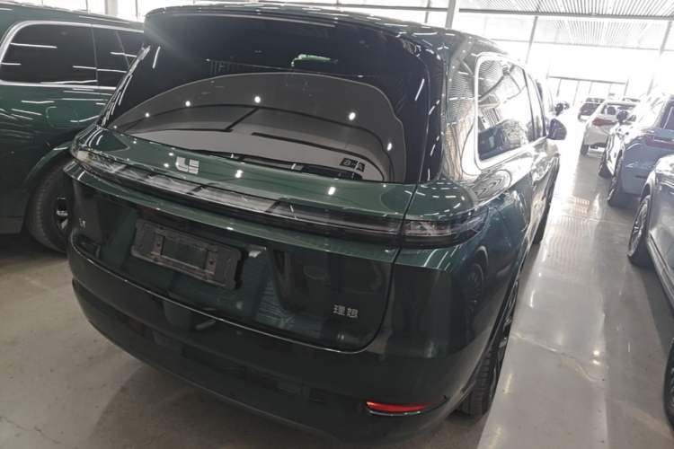 Used Li Auto L9 2024 Ultra Model Rear Right 45 Deg