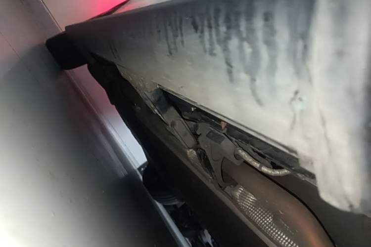 Used Li Auto L9 2024 Ultra Model Right Side Sill