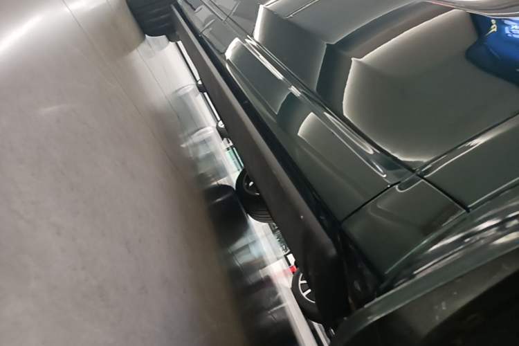 Used Li Auto L9 2024 Ultra Model Right Side Sill