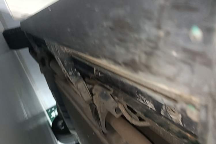 Used Li Auto L9 2024 Ultra Model Right Side Sill