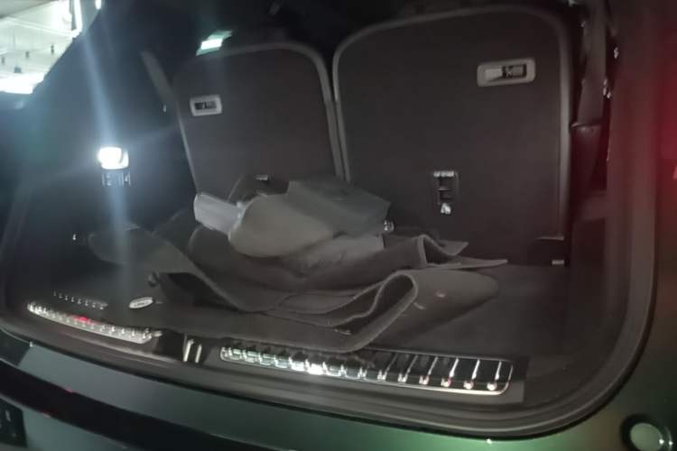 Used Li Auto L9 2024 Ultra Model Trunk