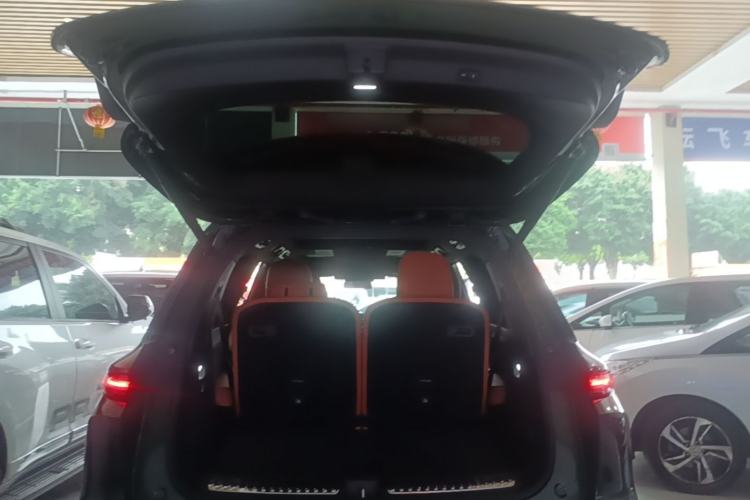 Used Li Auto L9 2024 Ultra Model Trunk