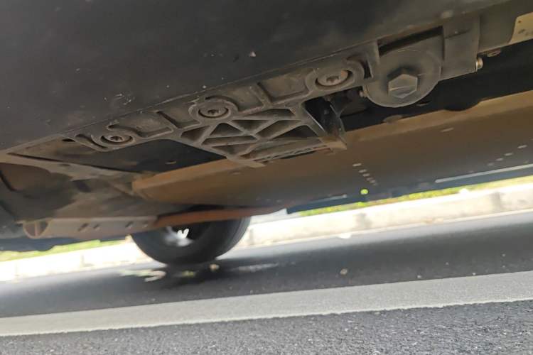 Used Li Auto L9 2024 Ultra Model Chassis Front Left
