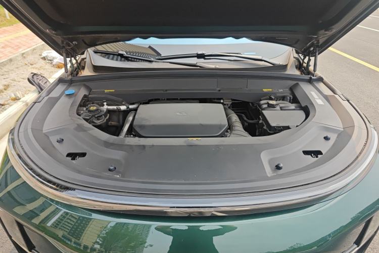 Used Li Auto L9 2024 Ultra Model Engine Bay