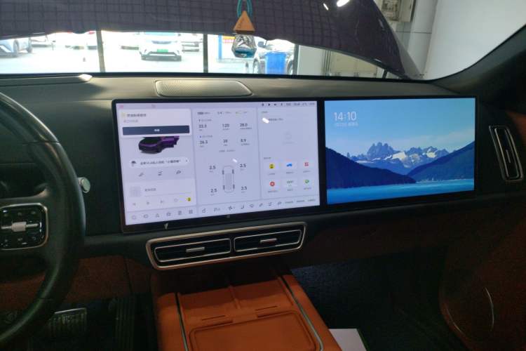 Used Li Auto L9 2024 Ultra Model Audio And AC Panel