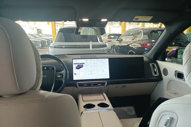 Used Li Auto L9 2024 Ultra Model Center Console