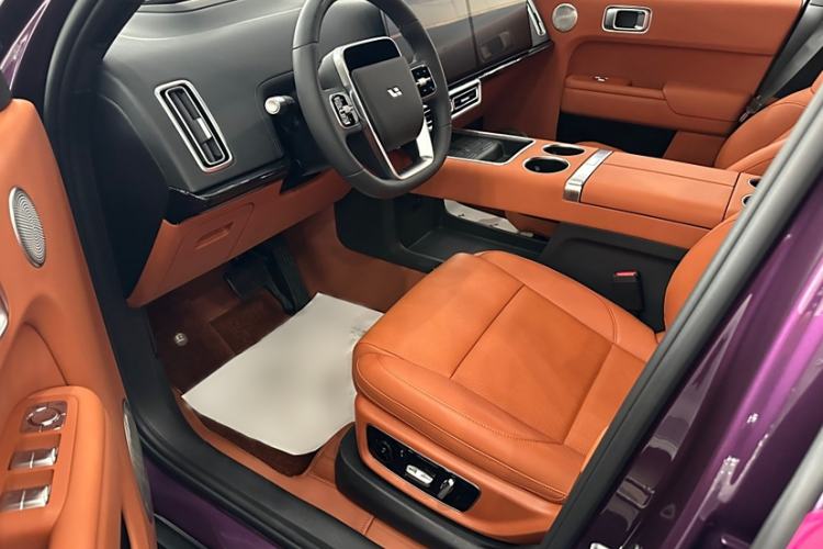 Used Li Auto L9 2024 Ultra Model Interior 2