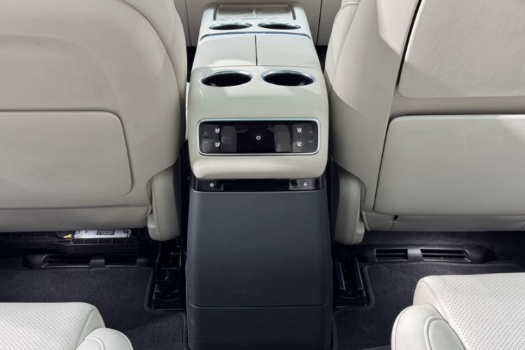 Used Li Auto L9 2024 Ultra Model Interior 3