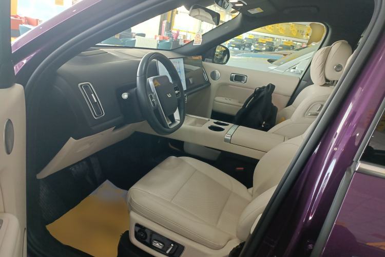 Used Li Auto L9 2024 Ultra Model Interior 3