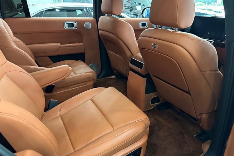 Used Li Auto L9 2024 Ultra Model Interior 4