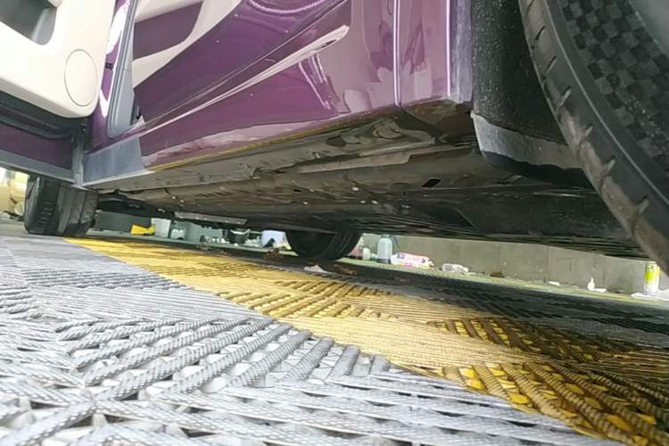 Used Li Auto L9 2024 Pro Model Left Side Sill