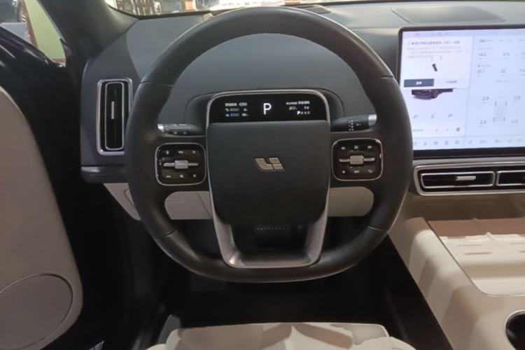 Used Li Auto L9 2024 Ultra Model Steering Wheel