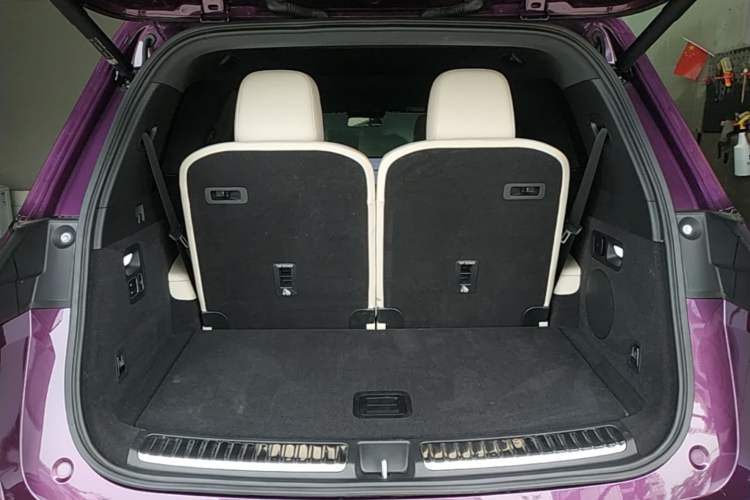 Used Li Auto L9 2024 Pro Model Trunk
