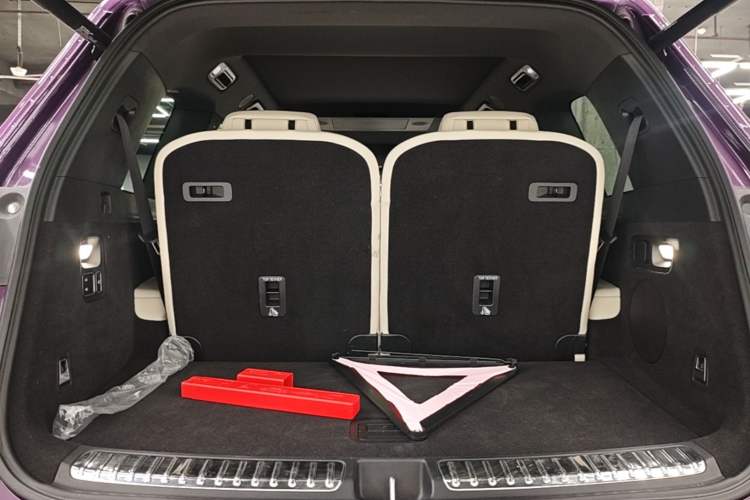 Used Li Auto L9 2024 Ultra Model Trunk