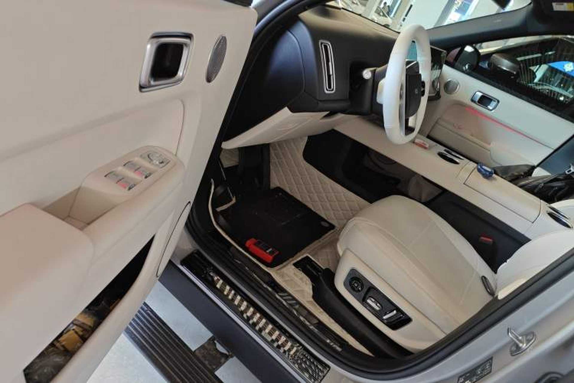 Used Li Auto L9 2024 Ultra Model Interior 3