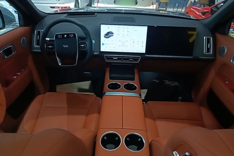 Used Li Auto L9 2024 Ultra Model Center Console