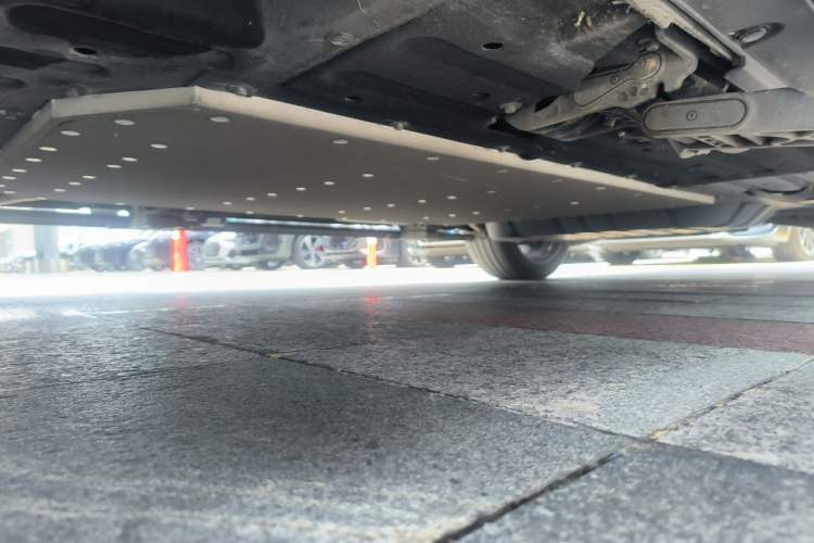 Used Li Auto L9 2024 Ultra Model Chassis Front Left