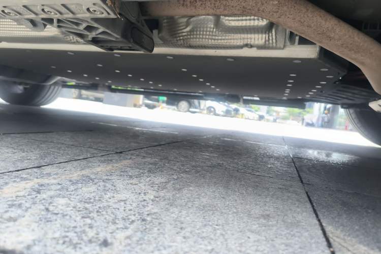 Used Li Auto L9 2024 Ultra Model Chassis Front Right