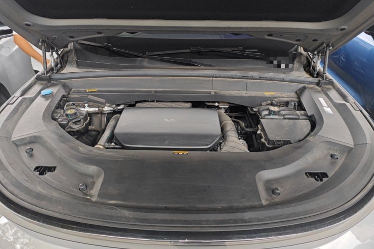 Used Li Auto L9 2024 Ultra Model Engine Bay