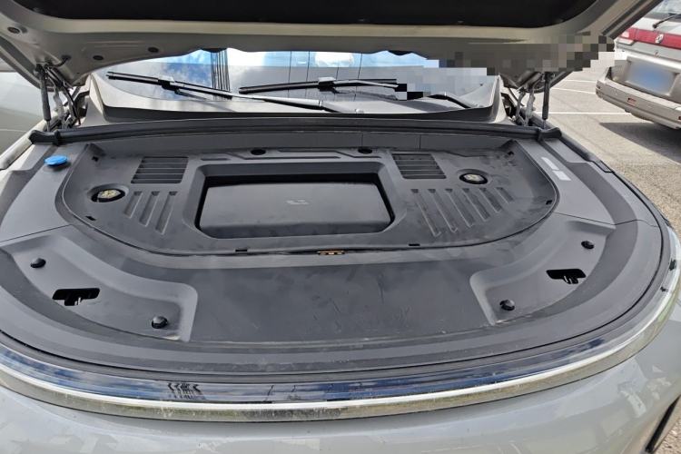 Used Li Auto L9 2024 Ultra Model Engine Bay