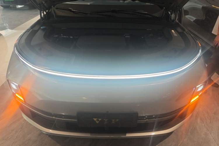 Used Li Auto L9 2024 Ultra Model Engine Bay