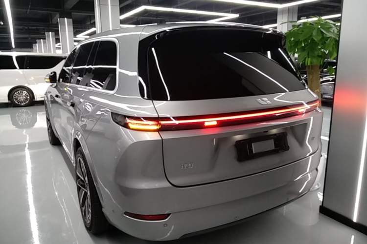 Used Li Auto L9 2024 Ultra Model Exterior 2