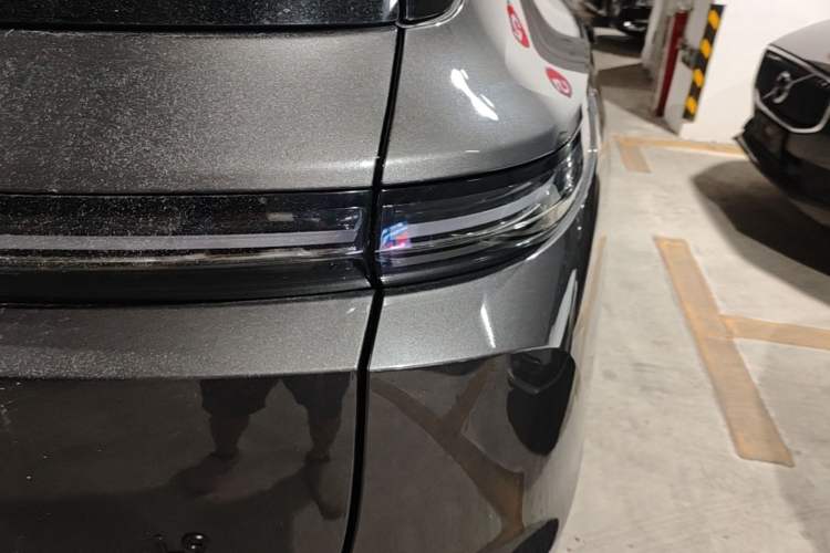 Used Li Auto L9 2024 Ultra Model Exterior 3