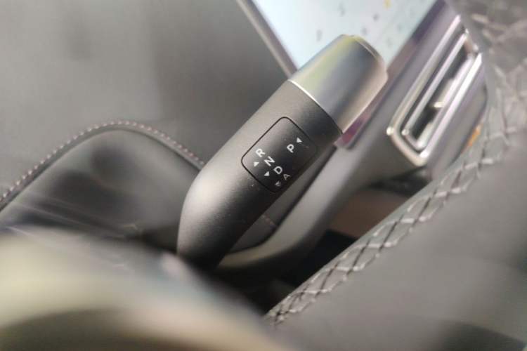 Used Li Auto L9 2024 Ultra Model Gear Lever