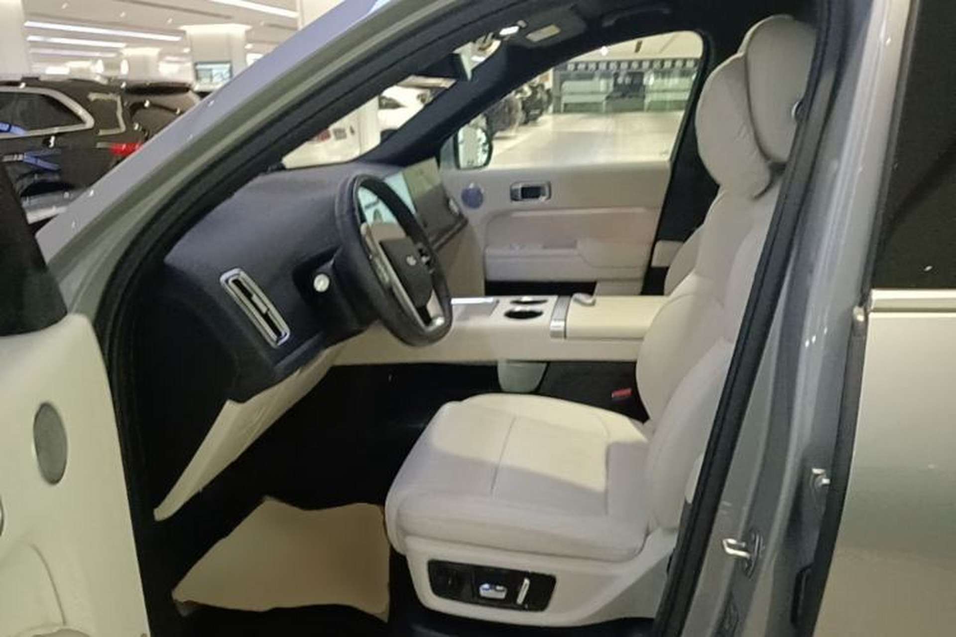 Used Li Auto L9 2024 Ultra Model Left Front Seat