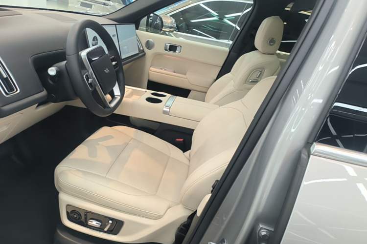 Used Li Auto L9 2024 Ultra Model Left Front Seat