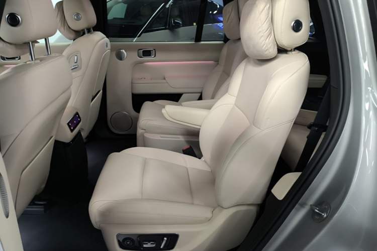 Used Li Auto L9 2024 Ultra Model Left Rear Seat