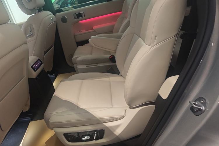 Used Li Auto L9 2024 Ultra Model Left Rear Seat