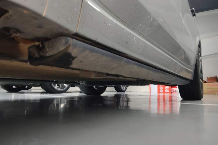 Used Li Auto L9 2024 Ultra Model Left Side Sill