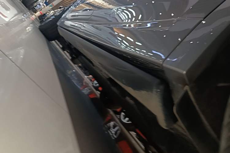 Used Li Auto L9 2024 Ultra Model Left Side Sill