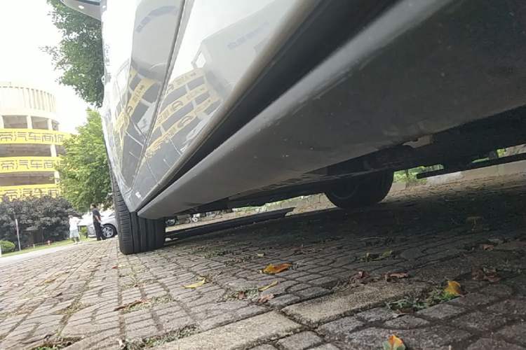 Used Li Auto L9 2024 Ultra Model Left Side Sill