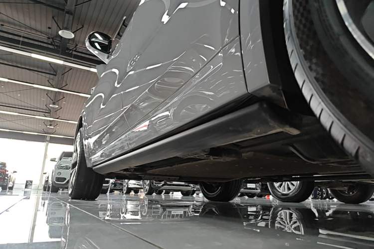 Used Li Auto L9 2024 Ultra Model Left Side Sill