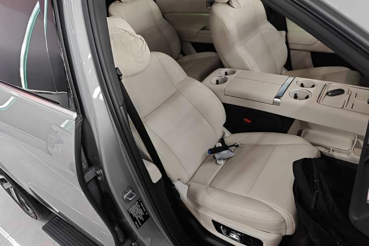 Used Li Auto L9 2024 Ultra Model Right Front Seat
