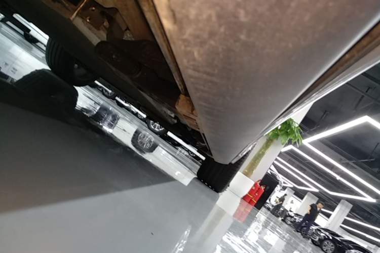 Used Li Auto L9 2024 Ultra Model Right Side Sill