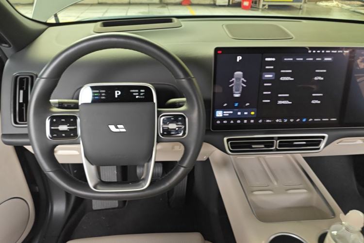 Used Li Auto L9 2024 Ultra Model Steering Wheel