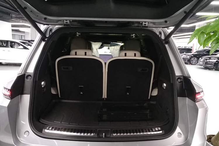 Used Li Auto L9 2024 Ultra Model Trunk