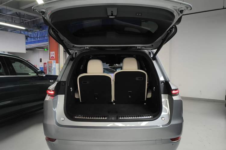 Used Li Auto L9 2024 Ultra Model Trunk