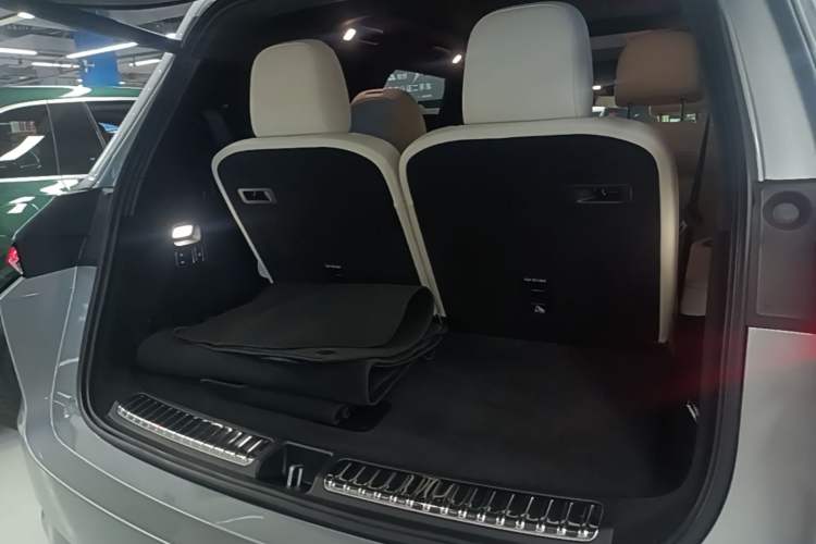 Used Li Auto L9 2024 Ultra Model Trunk