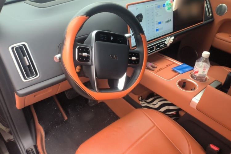 Used Li Auto L9 2024 Ultra Model Center Console
