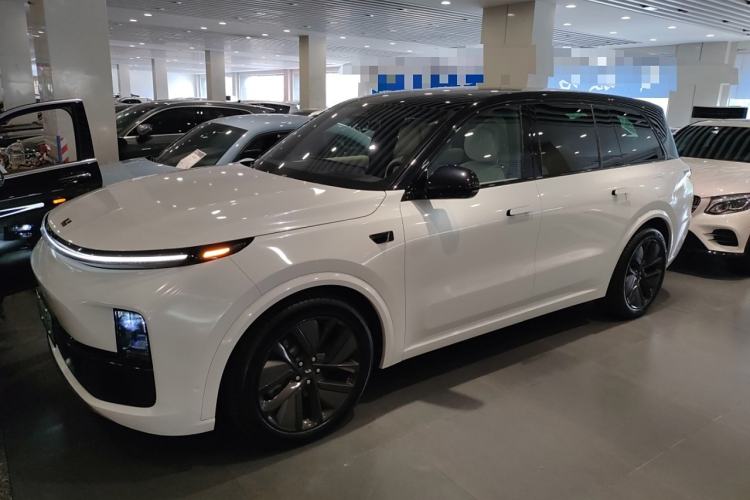 Used Li Auto L9 2024 Pro Model Exterior 3