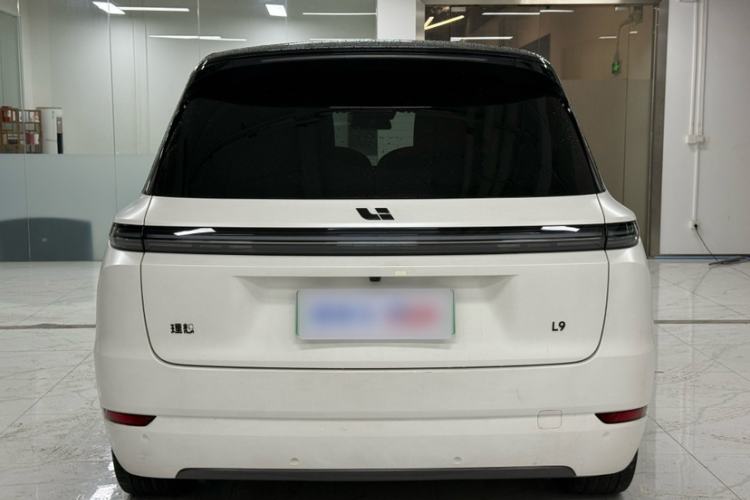 Used Li Auto L9 2024 Ultra Model Exterior 4