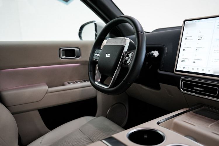 Used Li Auto L9 2024 Ultra Model Interior 3