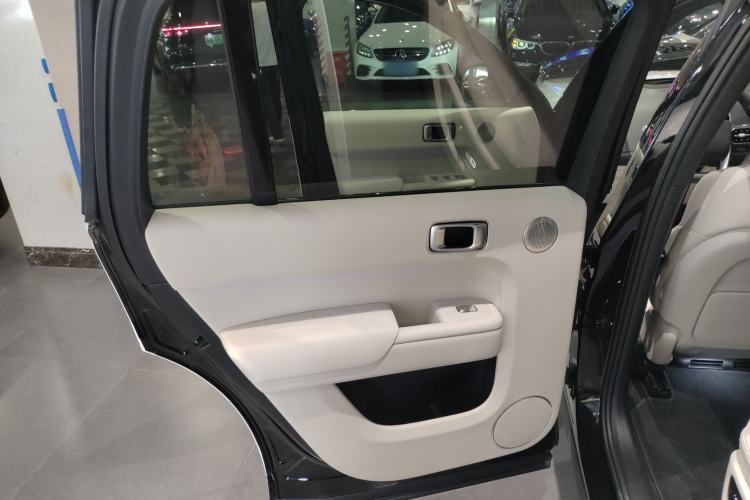 Used Li Auto L9 2024 Pro Model Interior 8